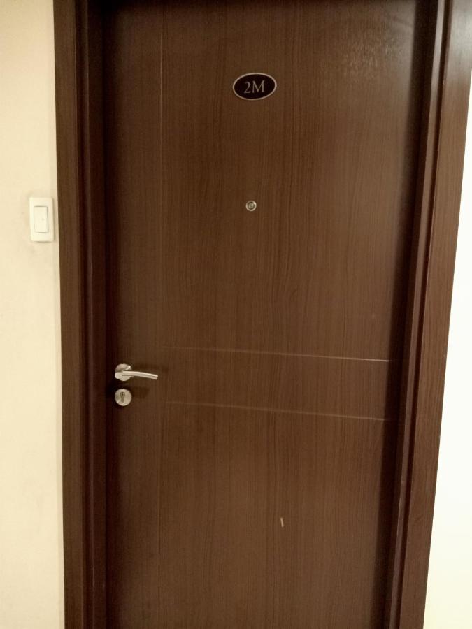 Taj'S Condotel Пасай Экстерьер фото